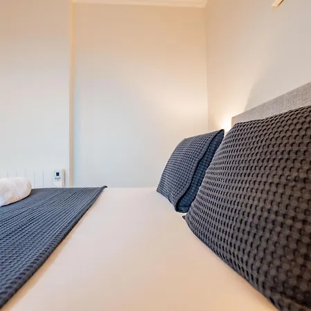 Dockside Penthouse - Free Parking גלוואיי