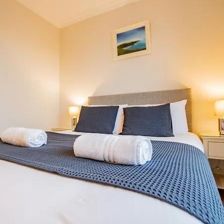 Dockside Penthouse - Free Parking