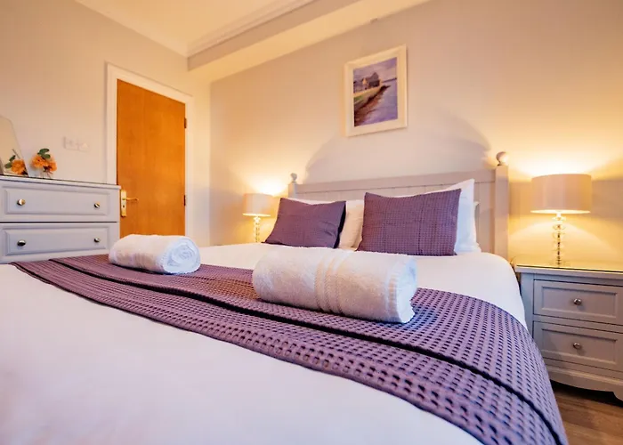 Dockside Penthouse - Free Parking