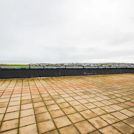 Dockside Penthouse - Free Parking *