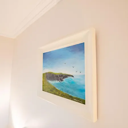 Dockside Penthouse - Free Parking *