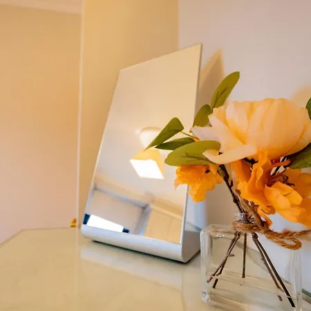 Dockside Penthouse - Free Parking * Galway