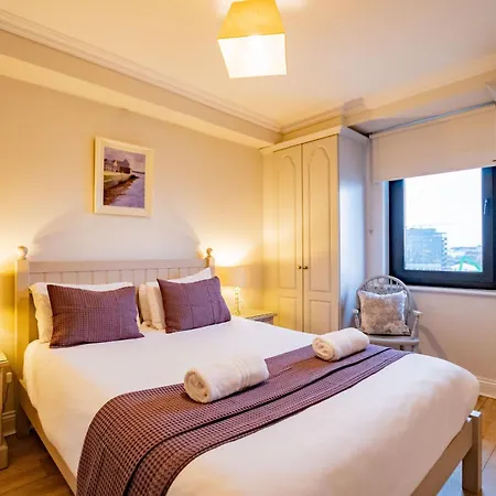 شقة Dockside Penthouse - Free Parking