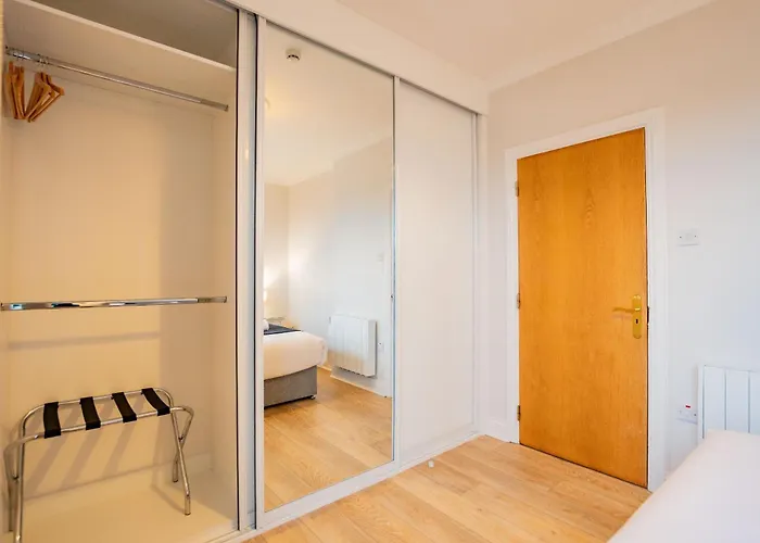 Lejlighed Dockside Penthouse - Free Parking Galway