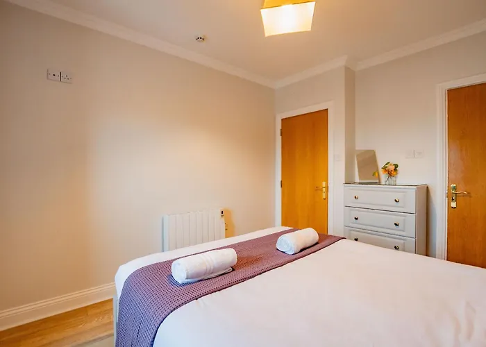 Dockside Penthouse - Free Parking Lejlighed