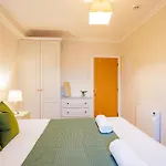 Dockside Penthouse - Free Parking Apartmán *
